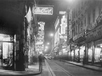 Rua Direita &agrave; noite